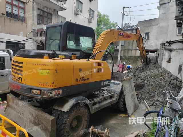 整机右后45°（整机外观）