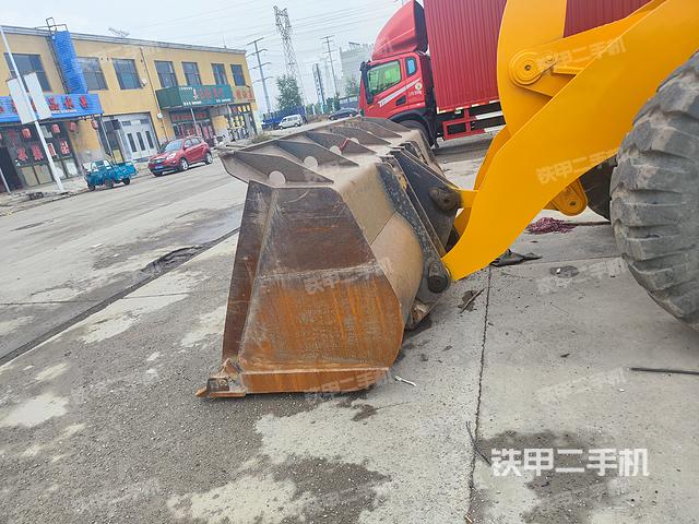 工作装置整体（整机外观及大件）