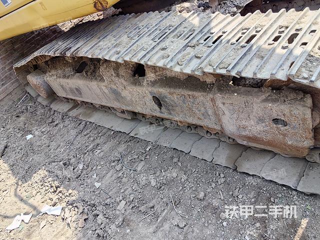 单侧履带整体（整机外观）