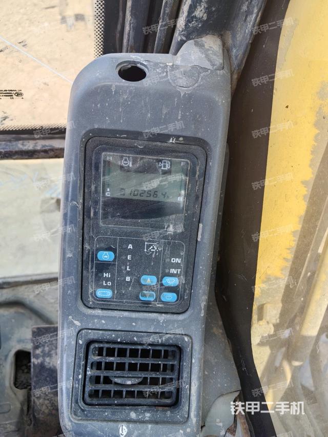 显示屏 （驾驶室部分）