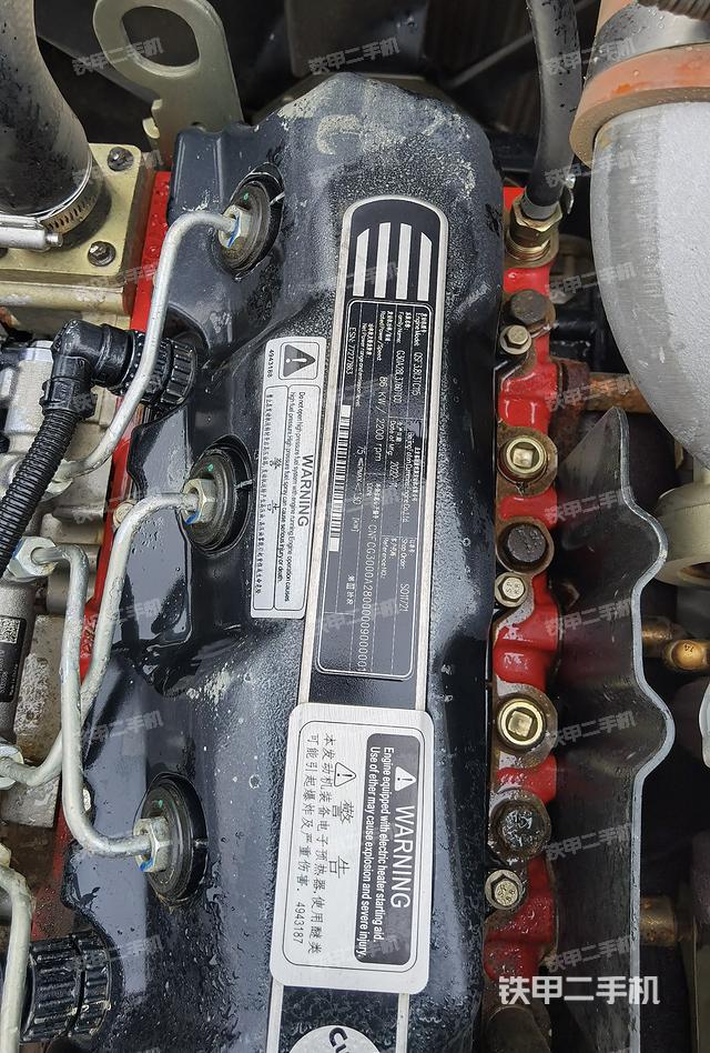 发动机整体俯视（整机外观）