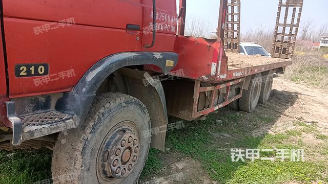 楚风8×4平板运输车