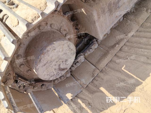 左驱动轮（行走机构）