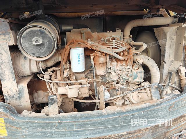 发动机整体俯视（整机外观）