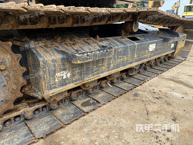 单侧履带整体（整机外观）