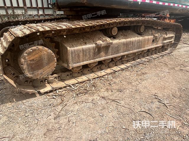 单侧履带整体（整机外观）