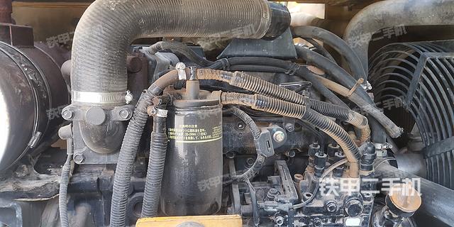 发动机整体俯视（整机外观）