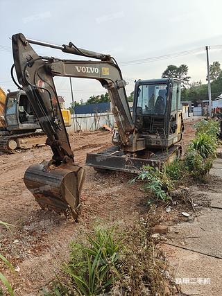 丽江市出售 沃尔沃 EC60C 挖掘机