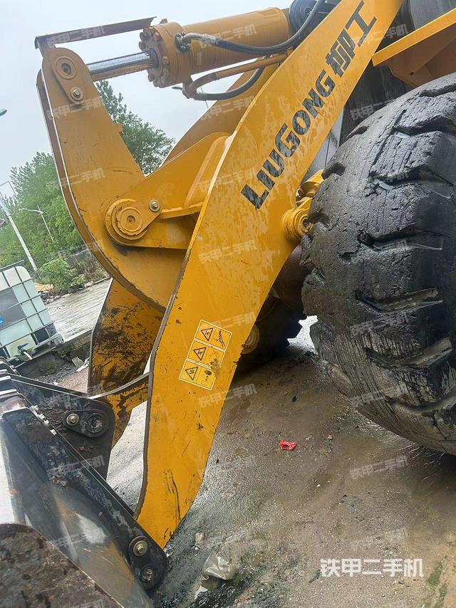 工作装置整体（整机外观及大件）