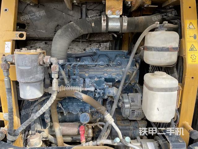 发动机整体俯视（整机外观）