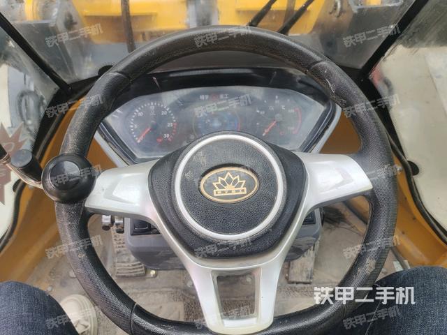 驾驶室工作台（整机外观及大件）