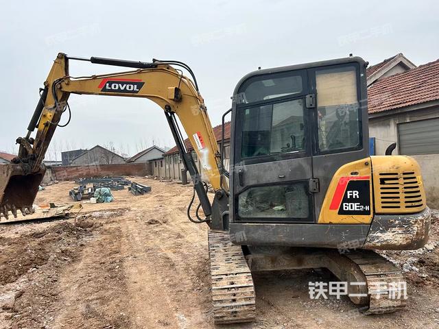 驾驶室整体（整机外观）