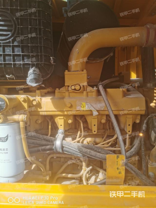 發(fā)動機左側(cè)（整機外觀及大件）