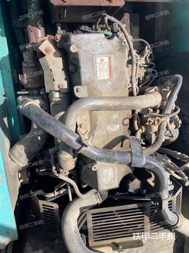 发动机整体俯视（整机外观）