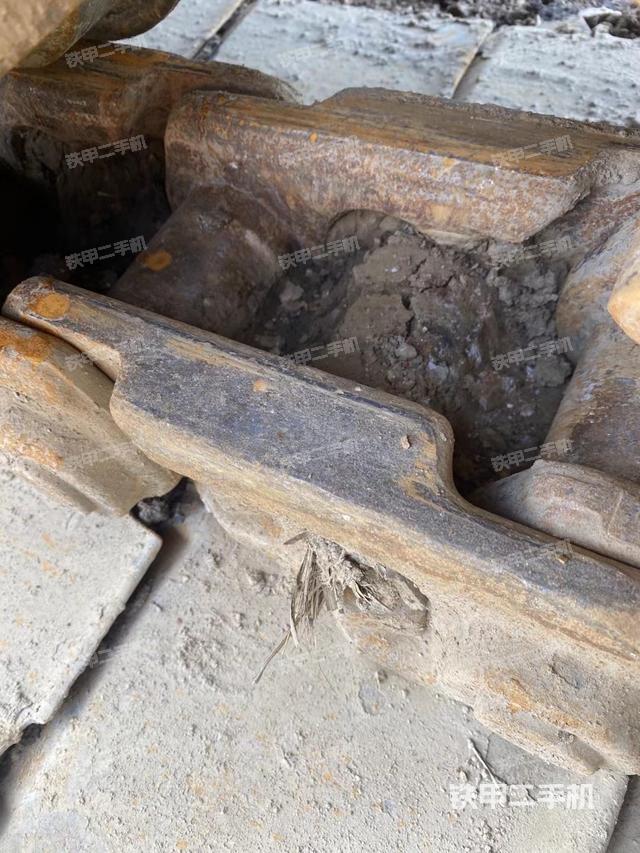 单侧履带整体（整机外观）