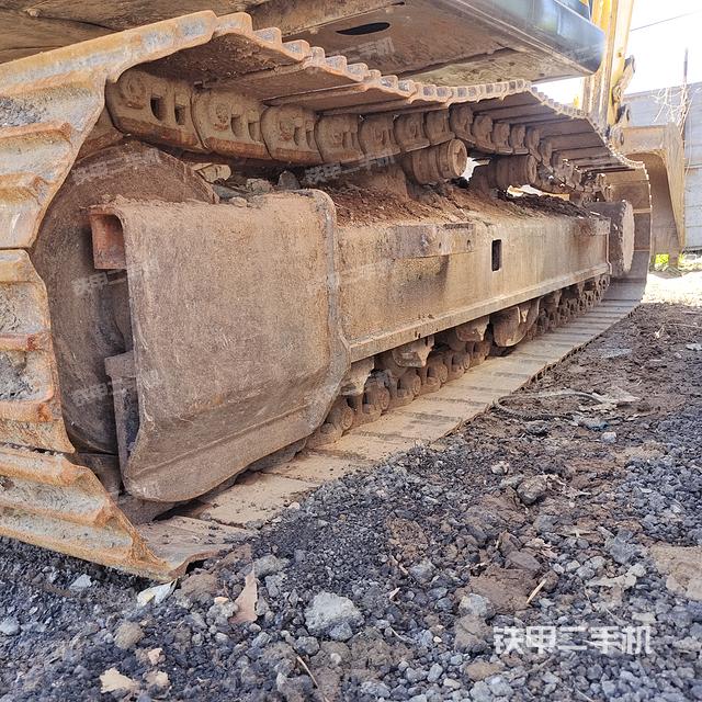 单侧履带整体（整机外观）