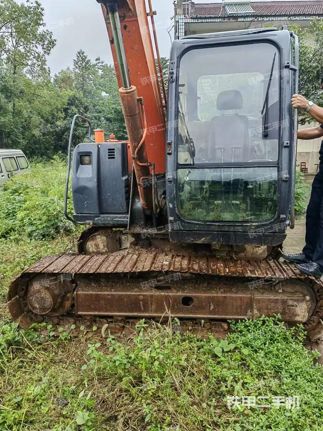 驾驶室整体（整机外观）