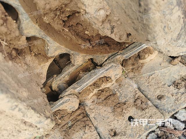 单侧履带整体（整机外观）