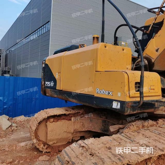 驾驶室整体（整机外观）