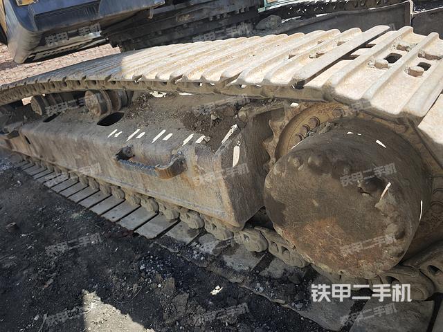 单侧履带整体（整机外观）