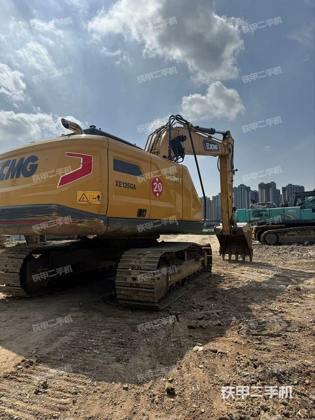 整机右后45°（整机外观）