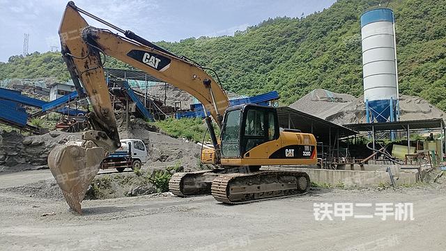 卡特彼勒320D-E挖掘机