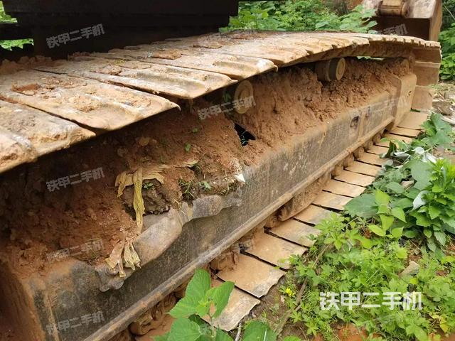 单侧履带整体（整机外观）