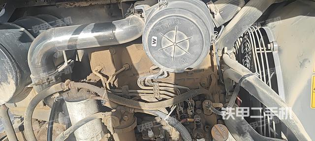 发动机整体俯视（整机外观）