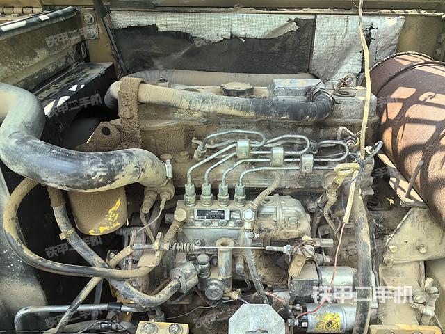 发动机整体俯视（整机外观）