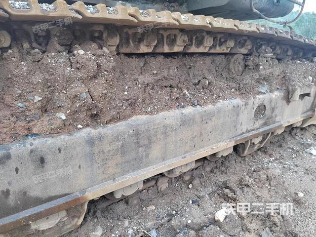 单侧履带整体（整机外观）