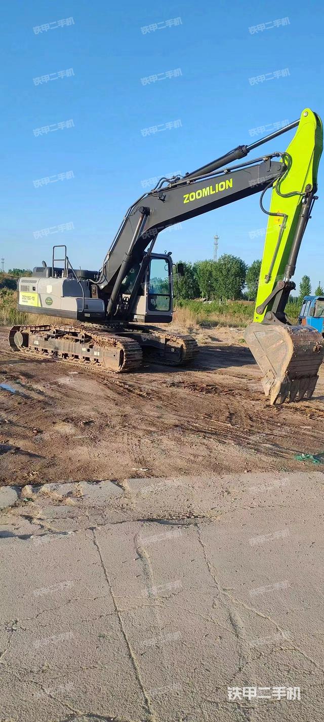 中联重科ZE215E-10挖掘机