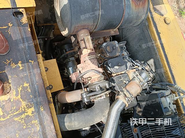 发动机整体俯视（整机外观）