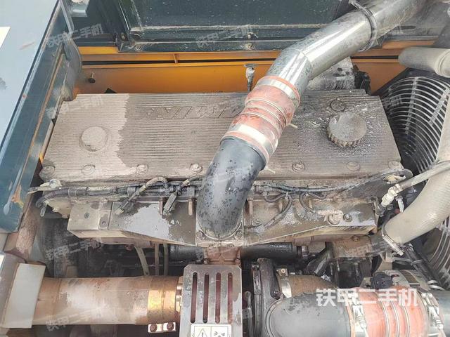 发动机整体俯视（整机外观）