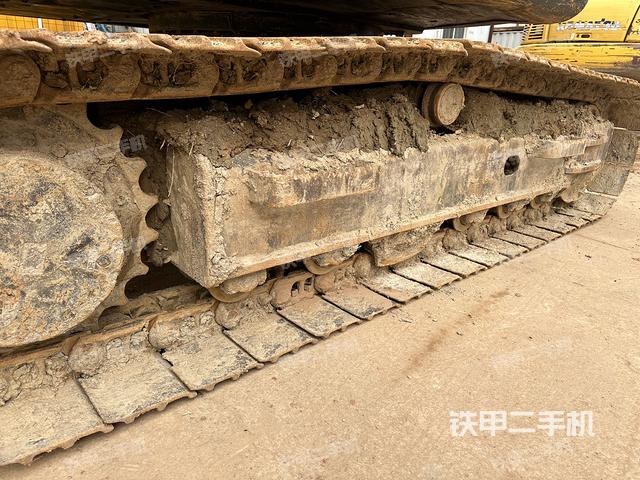 单侧履带整体（整机外观）