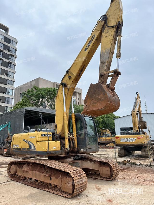 整机右后45°（整机外观）