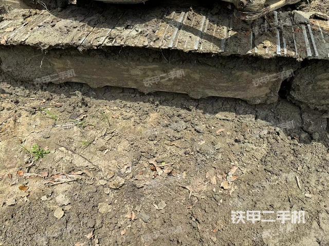 单侧履带整体（整机外观）