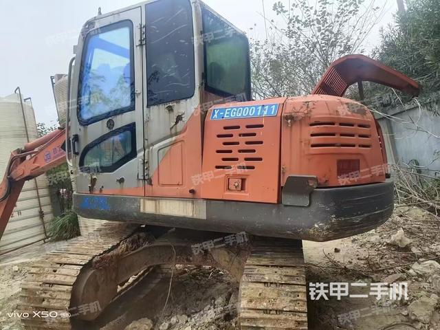 驾驶室顶部（整机外观）