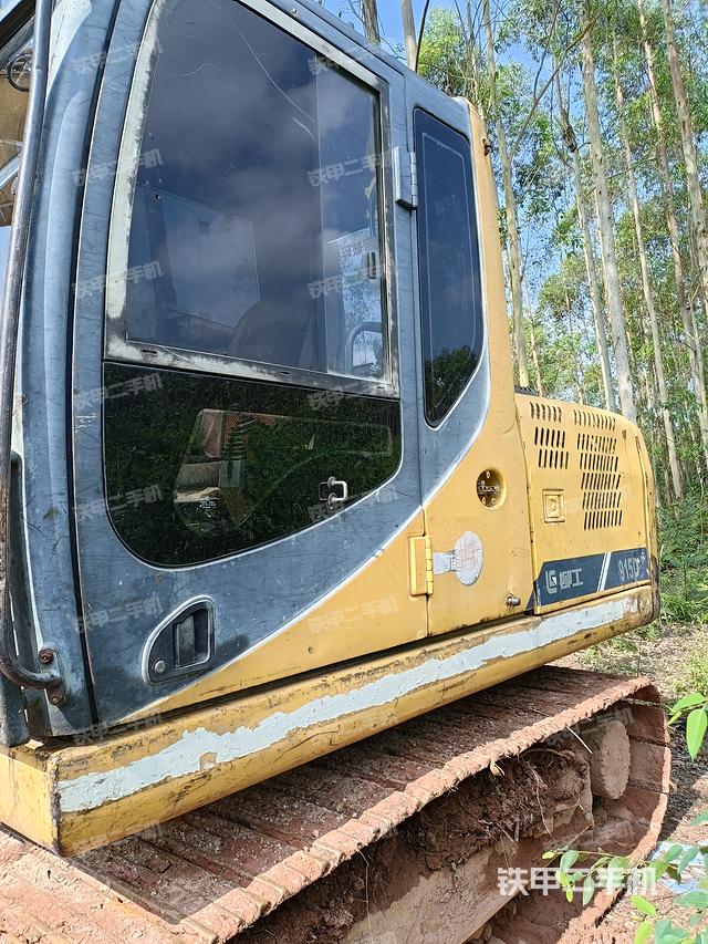 单侧履带整体（整机外观）