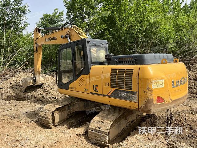 右后45(整機(jī)外觀) 右后45(整機(jī)外觀)