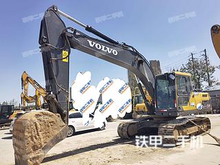 新乡沃尔沃EC210D挖掘机实拍图片