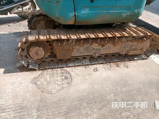 左側(cè)履帶整體?（行走機(jī)構(gòu)）