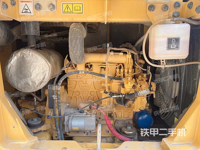 发动机整体俯视（整机外观）