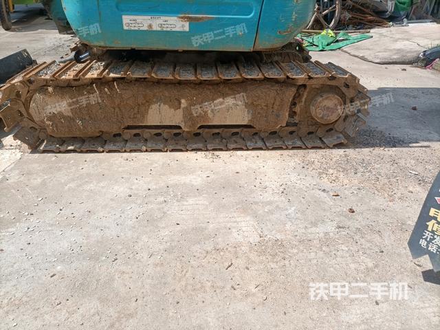 右側(cè)履帶整體?（行走機(jī)構(gòu)）