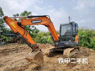 南宁斗山DX60E-9CN挖掘机实拍图片