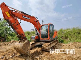 济南斗山DX130-9C挖掘机实拍图片