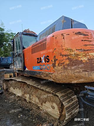 张家界市出售 日立 ZX300-5A 挖掘机