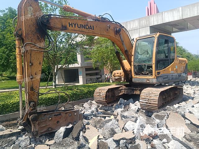 现代R150LC-9挖掘机