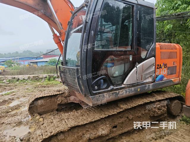 日立ZX130-5A挖掘机