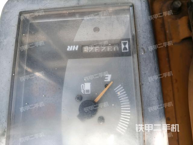 座椅右側(cè)控制臺/鑰匙門/油門/含右手柄（駕駛室部分）