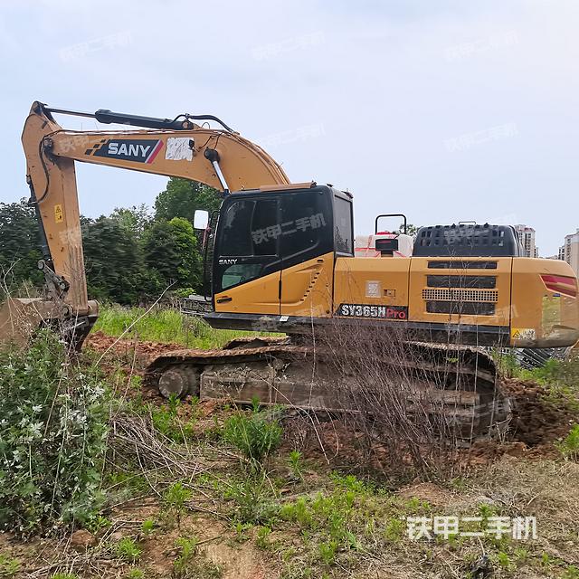 三一重工SY305H挖掘机